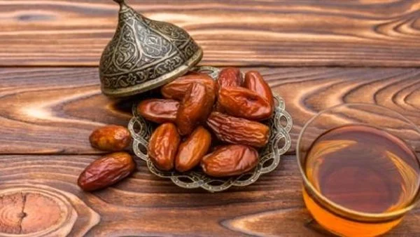 انا على قضاء من رمضان هل اصوم عرفة