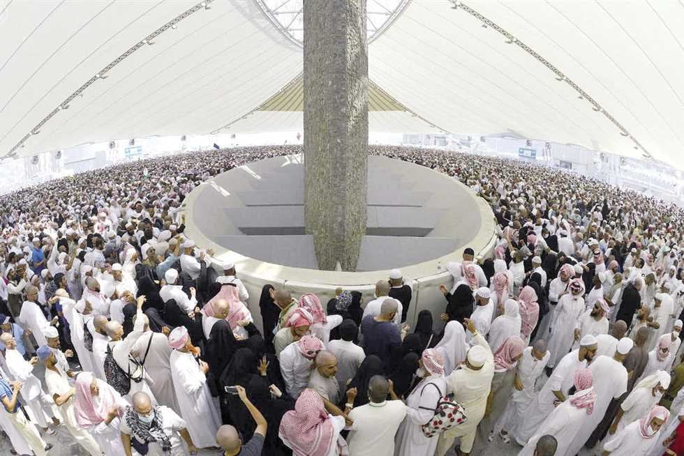 حكم اخذ حصى الجمار خارج مكه