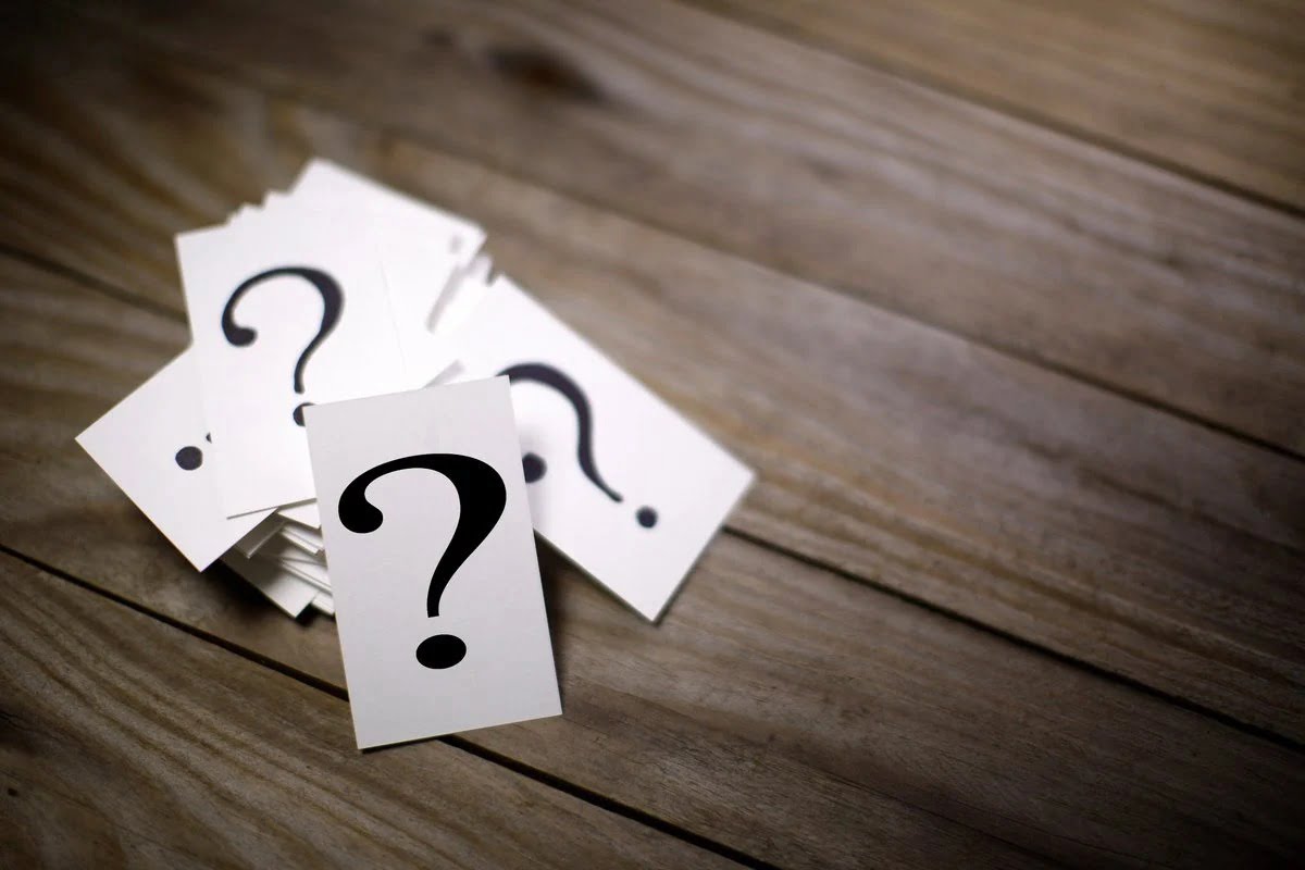 من هو الصحابي الملقب بذي الرأي