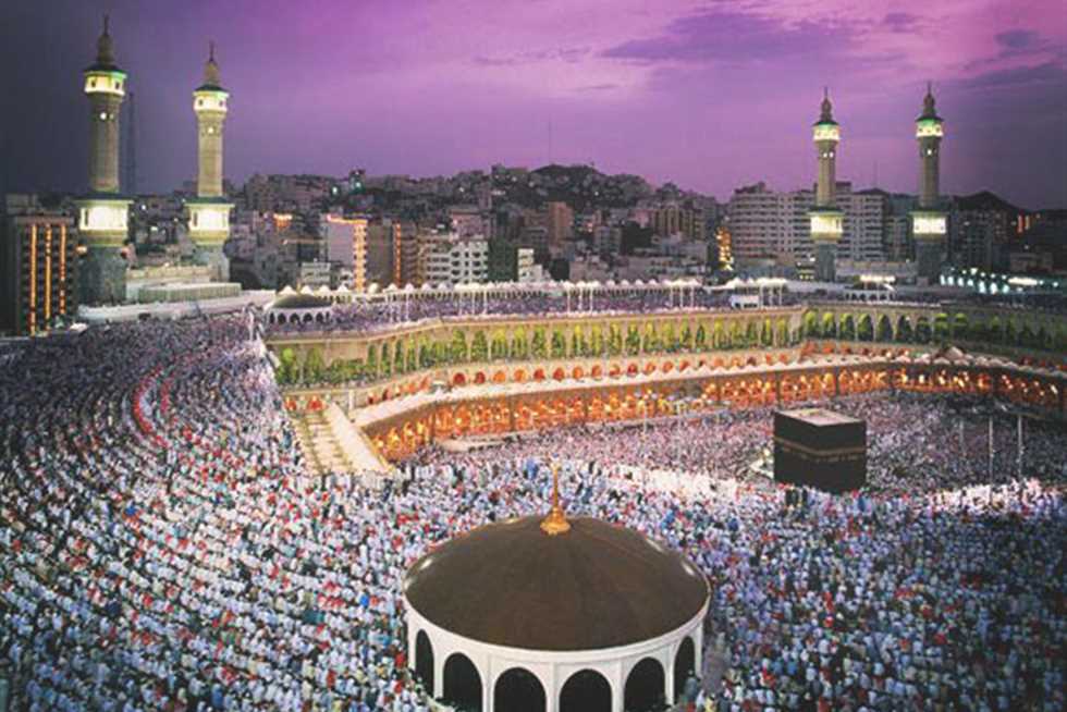 هل يصوم الحاج يوم عرفة