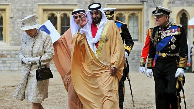 رميلاد الشيخ خليفة بن زايد عام كم