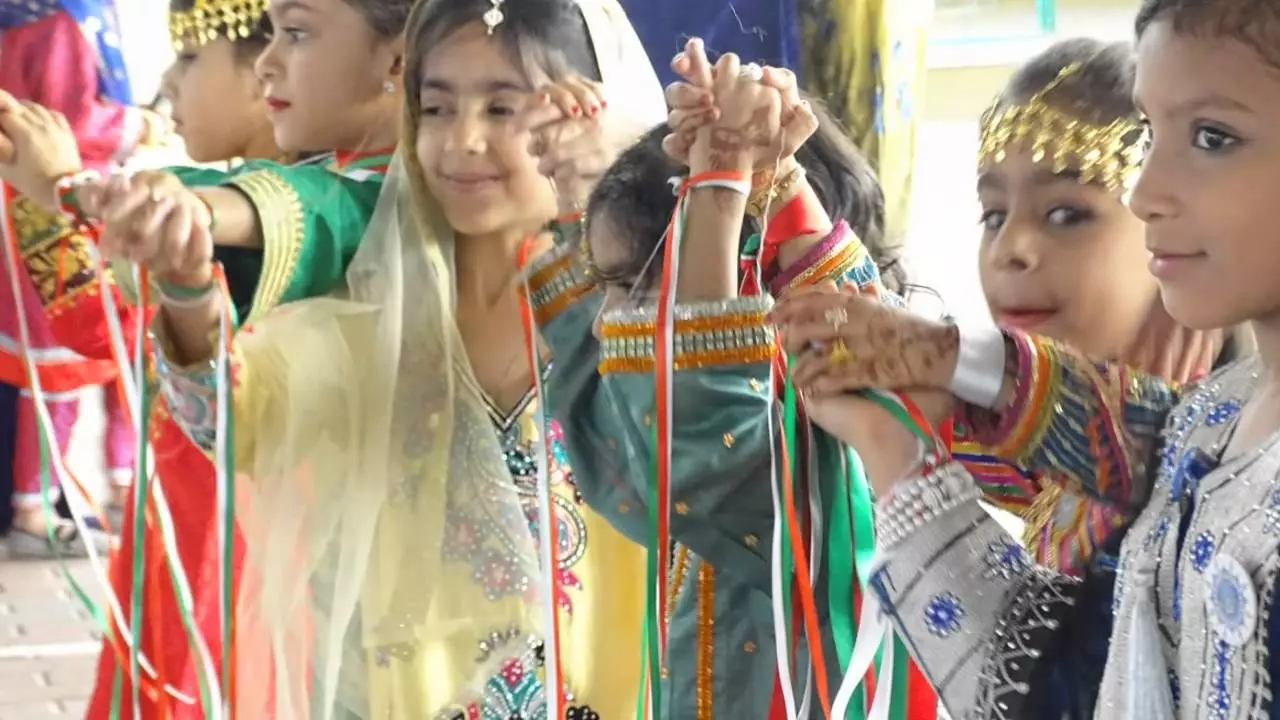 شعار العيد الوطني العماني 52 png بجودة عالية