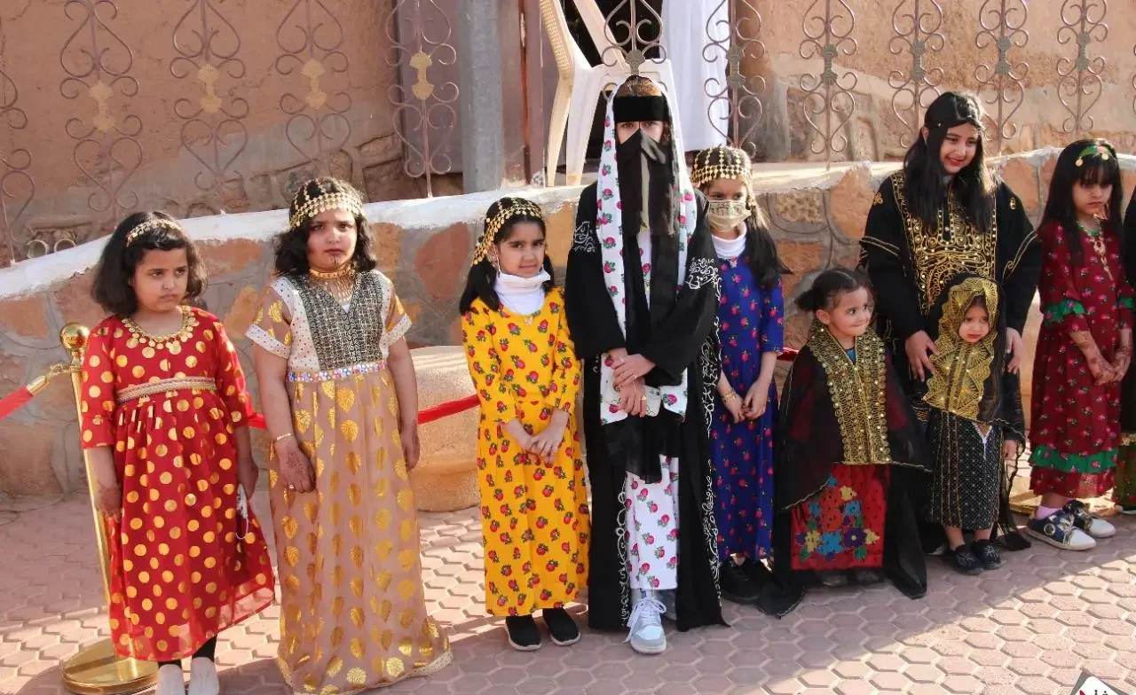 لبس يوم التأسيس السعودي للبنات