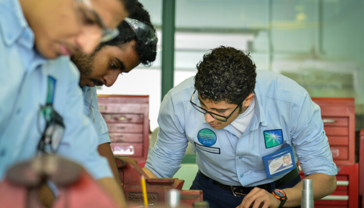 أرامكو لتدريب الخرجين