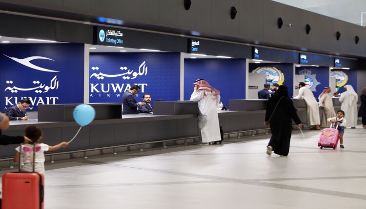 مواعيد وصول الطائرة إلى مطار الكويت